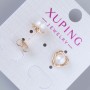 Xuping stud earrings with a white bead, 8.5 mm diameter, bead diameter 5 mm, ± 18K gold plating