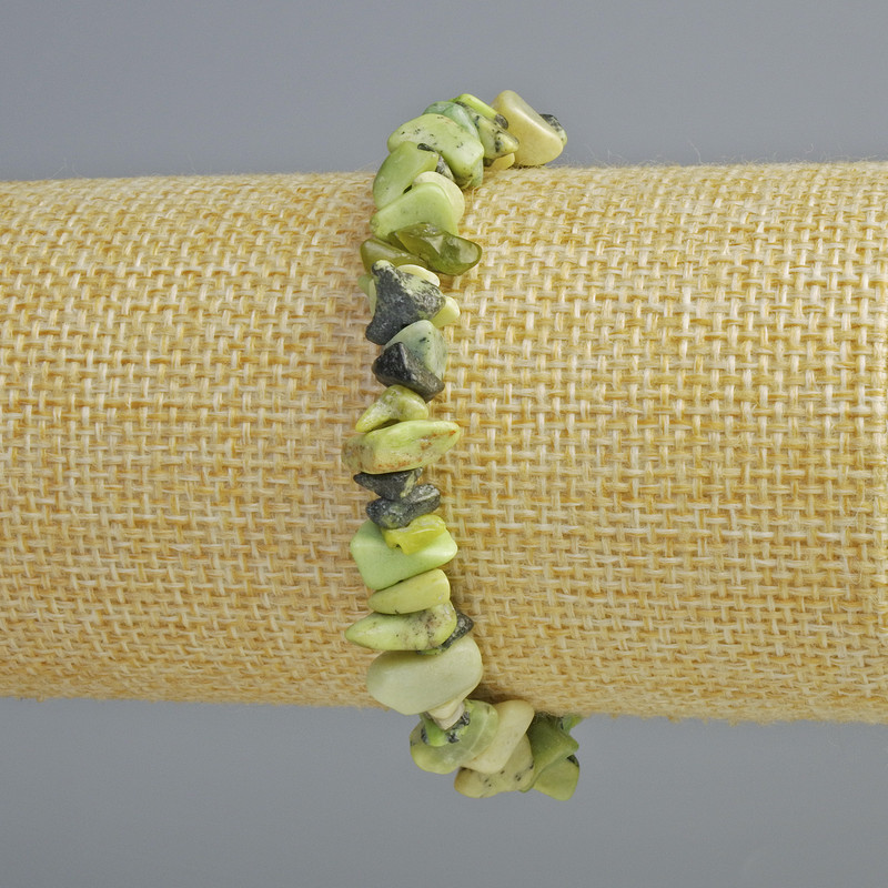 Serpentine bracelet with natural stone chips, 8x4 mm diameter ±, length 18 cm ± (stretch)