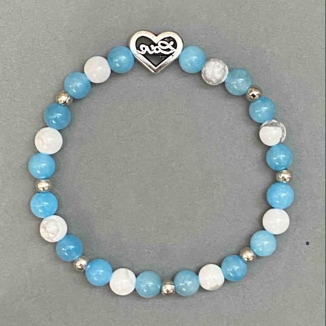 Aquamarine Howlite Bracelet with Heart Insert, 6 mm diameter, 18 cm length, stretch