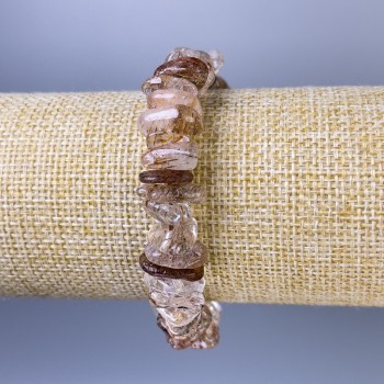 Bracelet with Hairy Rutile Quartz Chips, diameter 11x3 mm, length 18 cm, stretch