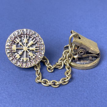 Bronze cardigan brooch with chain