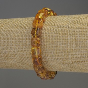 Amber Bracelet Smooth Cube 7x7 mm, 18 cm, stretch