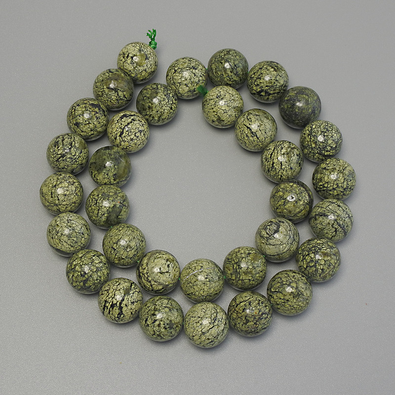 Serpentine Beads, Smooth Round 12mm, 39cm Length on Thread