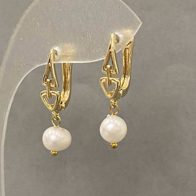 Freshwater Pearl Earrings, diameter 7×6 mm, length about 28 mm