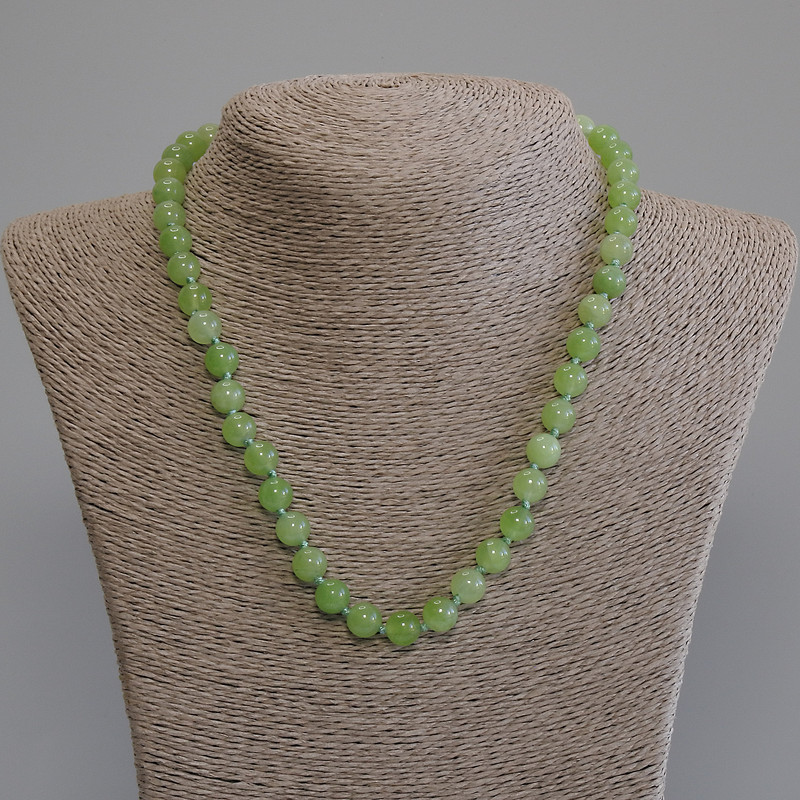 Chrysolite Olivine Bead Necklace, smooth beads, 8 mm diameter +/-, length 50 mm +/- with clasp