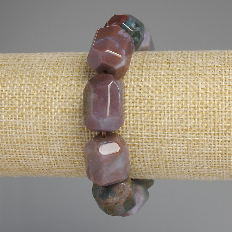 Faceted Agate Bracelet, diameter 20×15 mm, length 18 cm