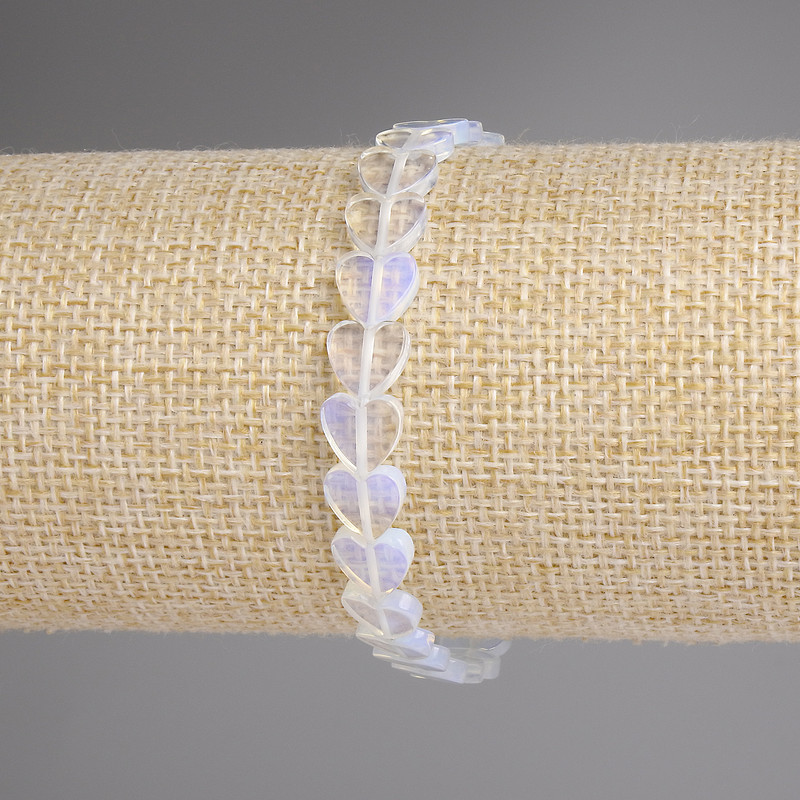 Moonstone Heart Bracelet 8mm, length 18 cm, stretch