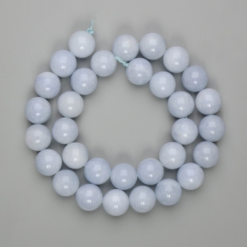 Aquamarine Beads — Smooth Round Balls, 12 mm Diameter, 39 cm Length on Thread