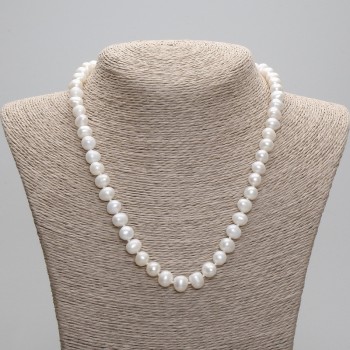 Necklace made of natural freshwater pearls 8.5–9×7.5–8 mm, length 45 cm ± 5 cm extender chain