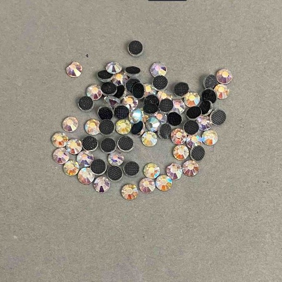 Multicolor glue-on rhinestones, diameter 4 mm ±, pack 70 g (±)