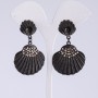 Black shell-shaped evening earrings, length 5.5 cm