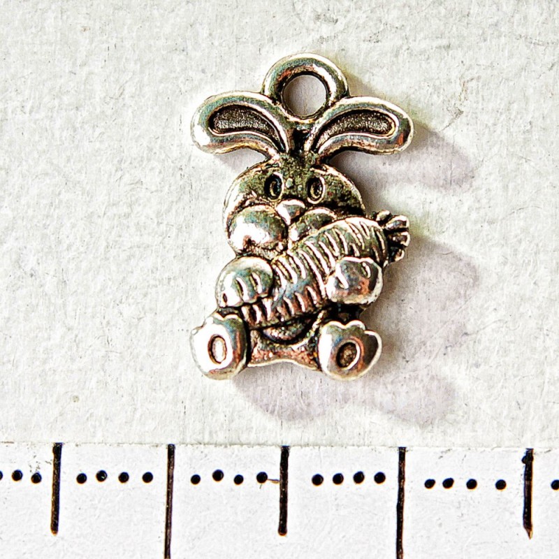Findings Pendant Rabbit with Carrot 14mm, Pack 20 g, +/- 22 pcs