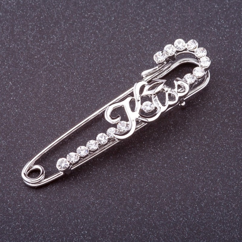 Kiss brooch-pin with white crystals, silver color, 5.5 x 1.5 cm