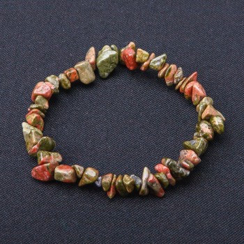 Bloodstone Chip Bracelet on Elastic