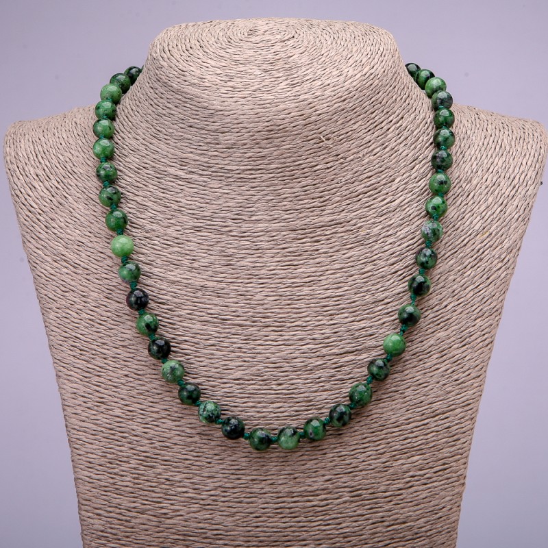 Zoisite natural stone necklace with smooth beads, 8 mm diameter, 45 cm length