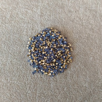 Blue Rhinestones, 3 mm diameter (+/-), per pack 4 g (+/-)