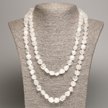 Long necklace made from rock crystal and white quartz haltuvannya, diameter 5x8-10 mm, length 110 cm