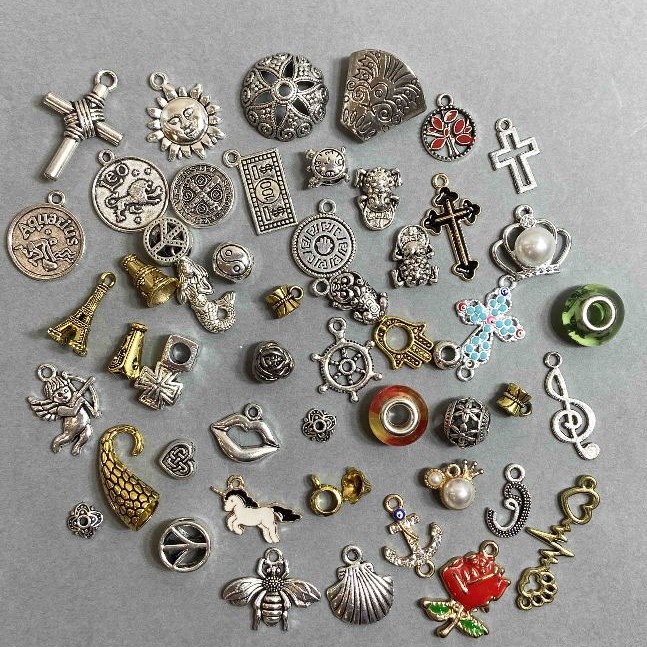 Jewelry Findings Assortment ( price per 100 grams)