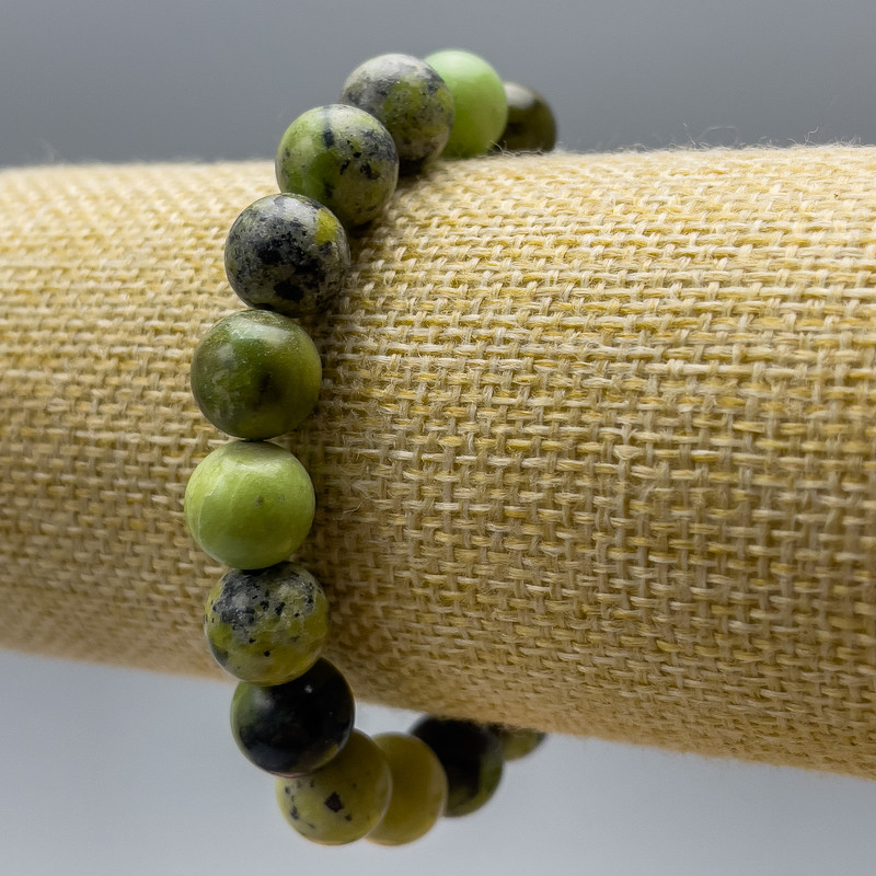 Australian Jadeite Bracelet (artificial acrylic) Smooth acrylic beads, 10.5 mm diameter, 18 cm length (stretch)