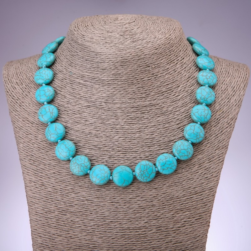 Turquoise Necklace with Veining, Coin-Shaped Beads 17.5 mm, Length 45 cm