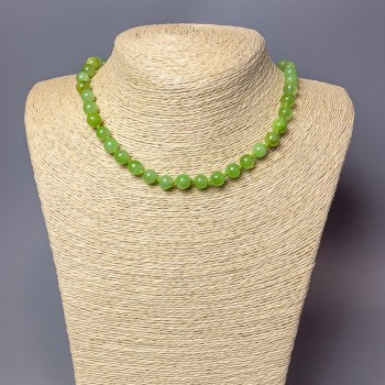 Onyx necklace (pressed) smooth beads, 8.5 mm diameter, length 47 cm