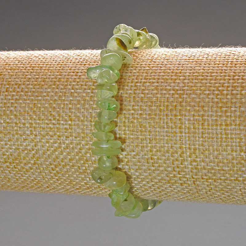 Prehnite bracelet with natural gemstone chips, 8×3 mm diameter, 18 cm length (stretch)