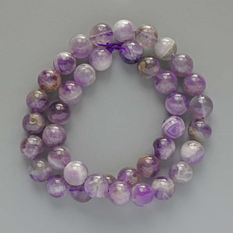 Amethyst beads, natural stone, smooth round beads, diameter 10.5 mm, length 38 cm on thread