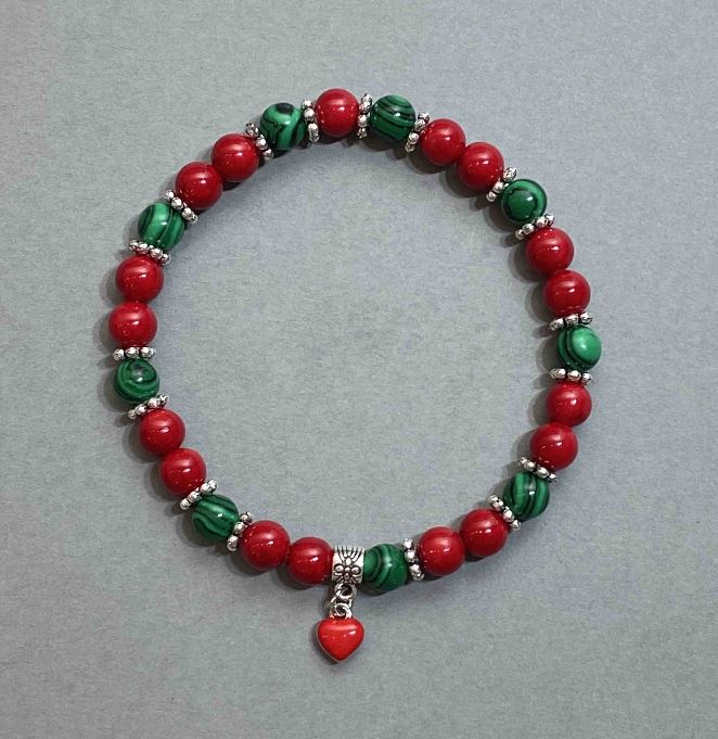 Coral Malachite Bracelet (synthetic) with Cherry Pendant, diameter 6-7 mm, length 18 cm, stretchable