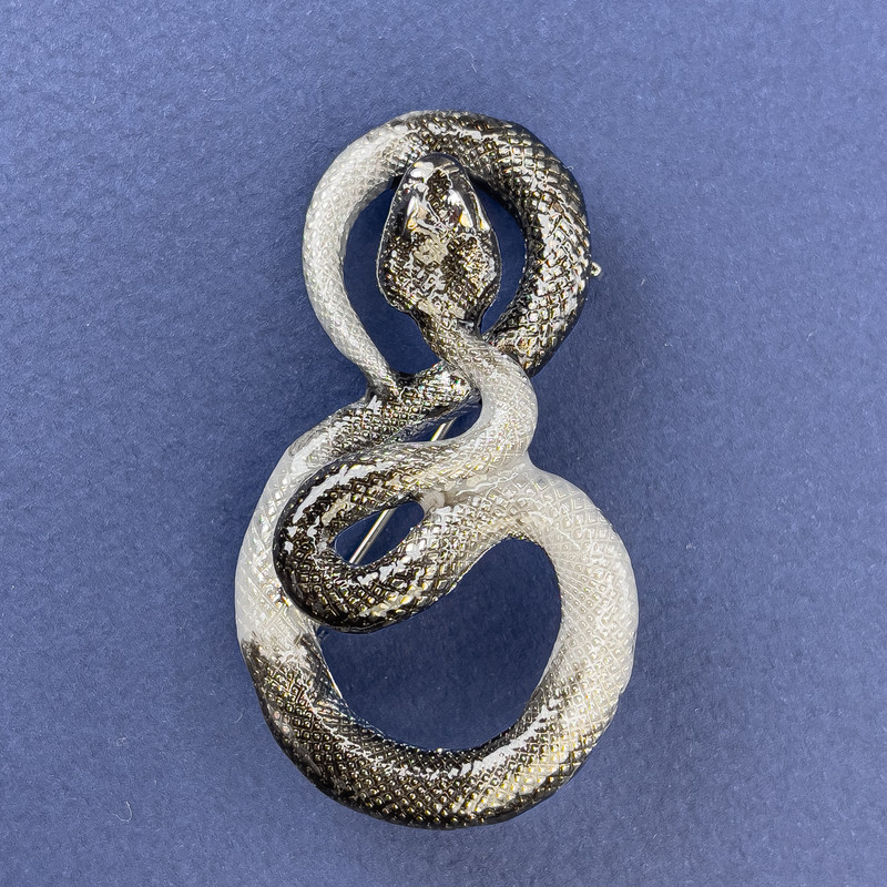 Snake Brooch Gray Enamel Silver Metal 52x29mm+