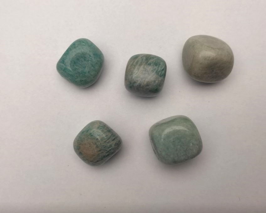 Souvenir natural Amazonite, tumbled 21x18mm (+-) 100 g pack
