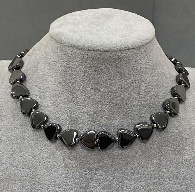Hematite Heart Choker, 12 mm diameter, with 3 mm metal inserts and toggle clasp, 38 cm length, extender chain