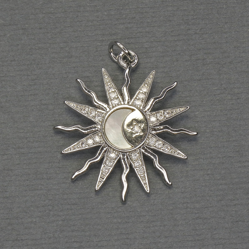 Pearlescent Star Pendant in Silver-Tone Metal, diameter 22 mm, length 27 mm