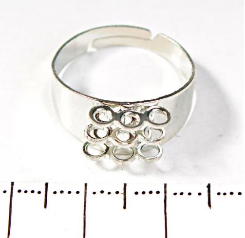 Price per pack / 10 pcs. 10 mm Ring Base with 9 Loops