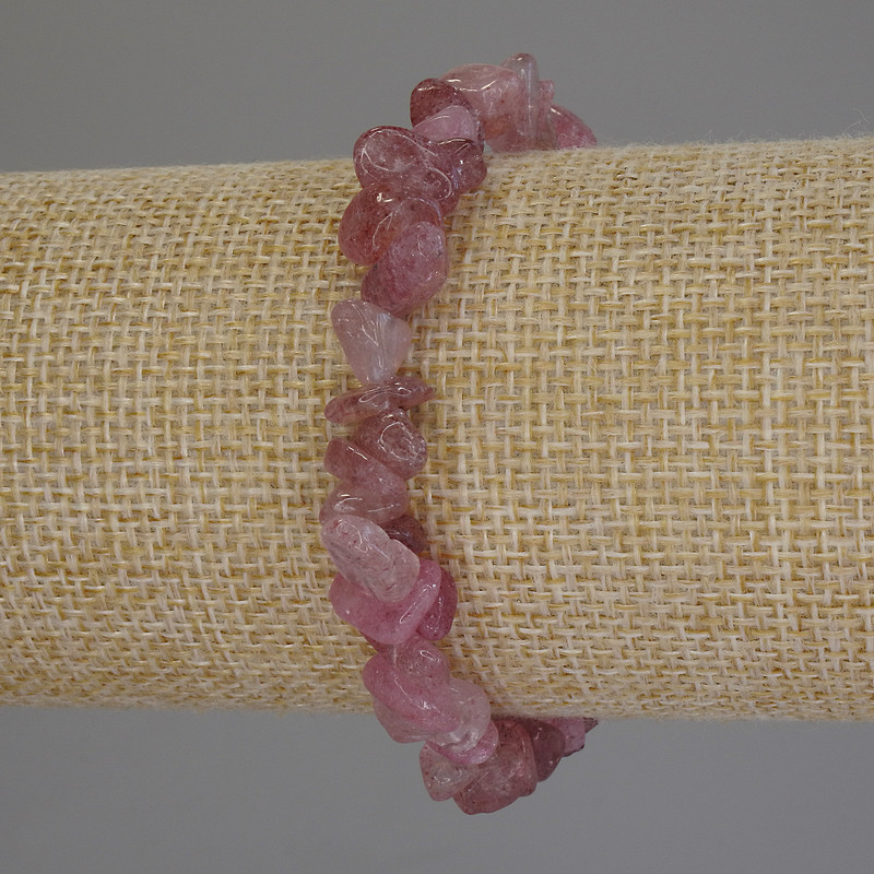 Bracelet Strawberry Quartz Chips, 8x3-5 mm diameter, 18 cm length, stretch