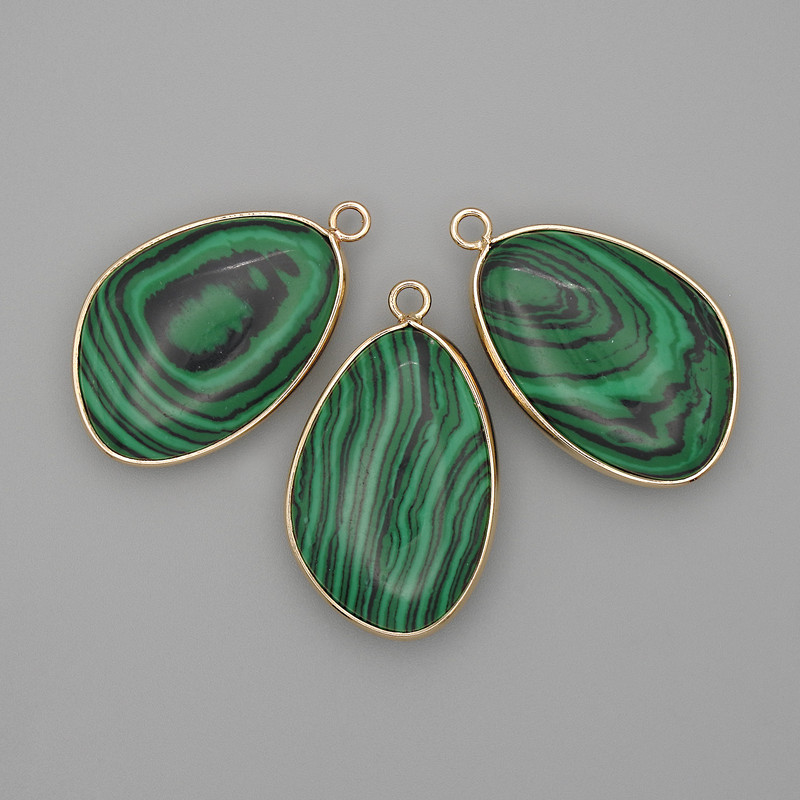 Malachite Pendant in Gold-Tone Metal Setting, 21×35 mm+