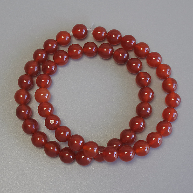 Carnelian Beads, Smooth Round Balls, 8 mm Diameter ± on Thread, Length 37 cm+