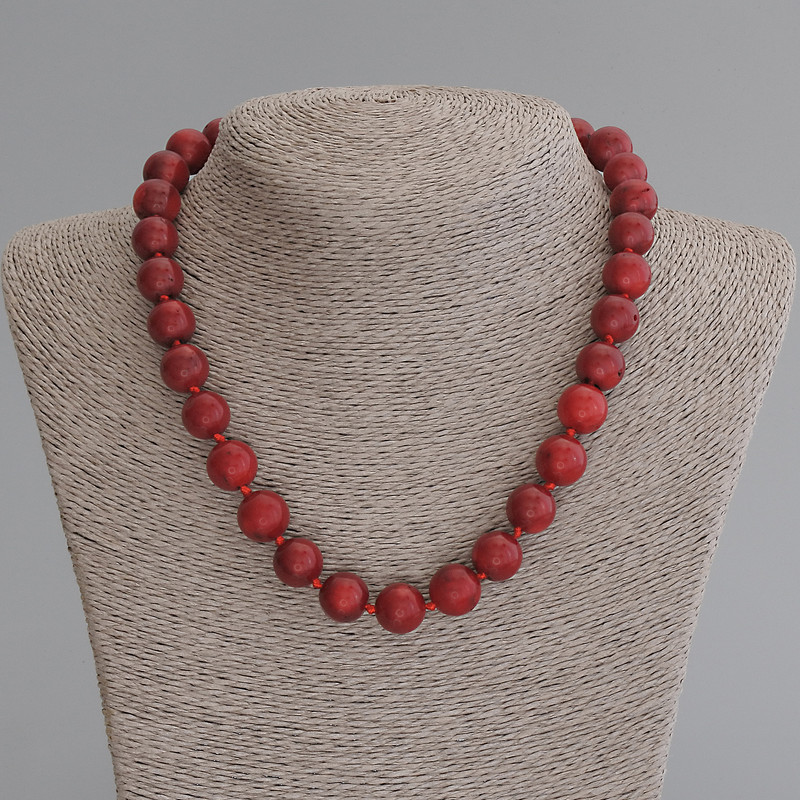 Coral necklace with smooth 12mm beads, length about 45 cm, with clasp