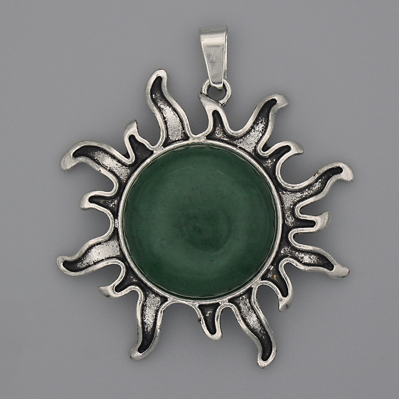 Pendant Sun Chrysoprase 39mm+-, length 46mm+