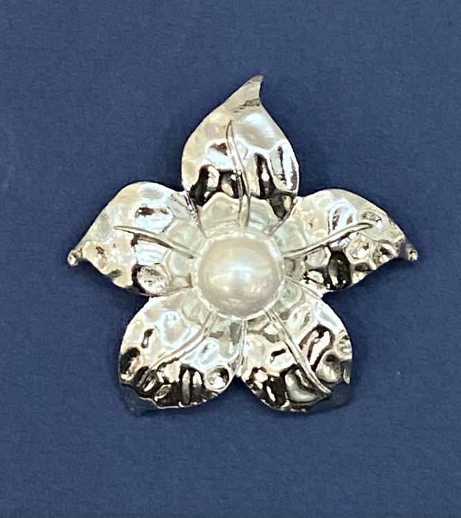 Brooch Pendant Pearl Flower Silver-Tone Metal 45mm+