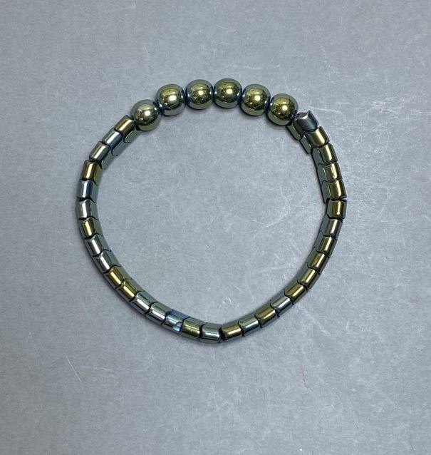 Hematite Wave Bracelet, diameter 7.5x5, 55 mm ±, bead 8 mm ±, length 18 cm stretch