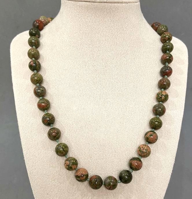 Jasper heliotrope bead necklace, 10 mm beads, 45 cm