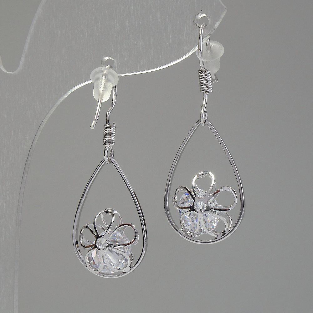 Earrings 'Itaoliao' Crystal Drops, 14 mm diameter, 31 mm length, Silver color