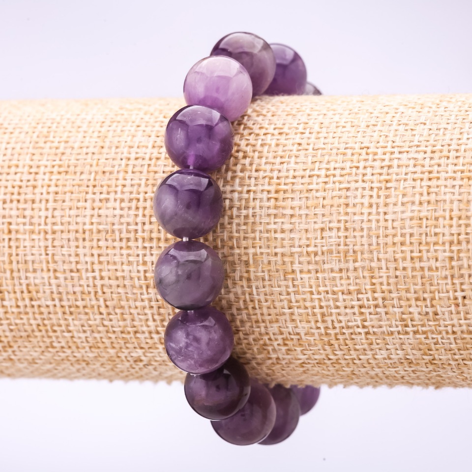 Amethyst bracelet with smooth beads, 10 mm diameter, 18 cm circumference on elastic