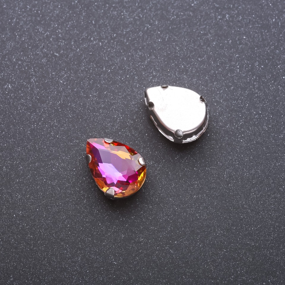 Price per pack / 10 pcs. Sew-on Crystal in a Prong Setting Drop 10×14 mm Orange-Magenta