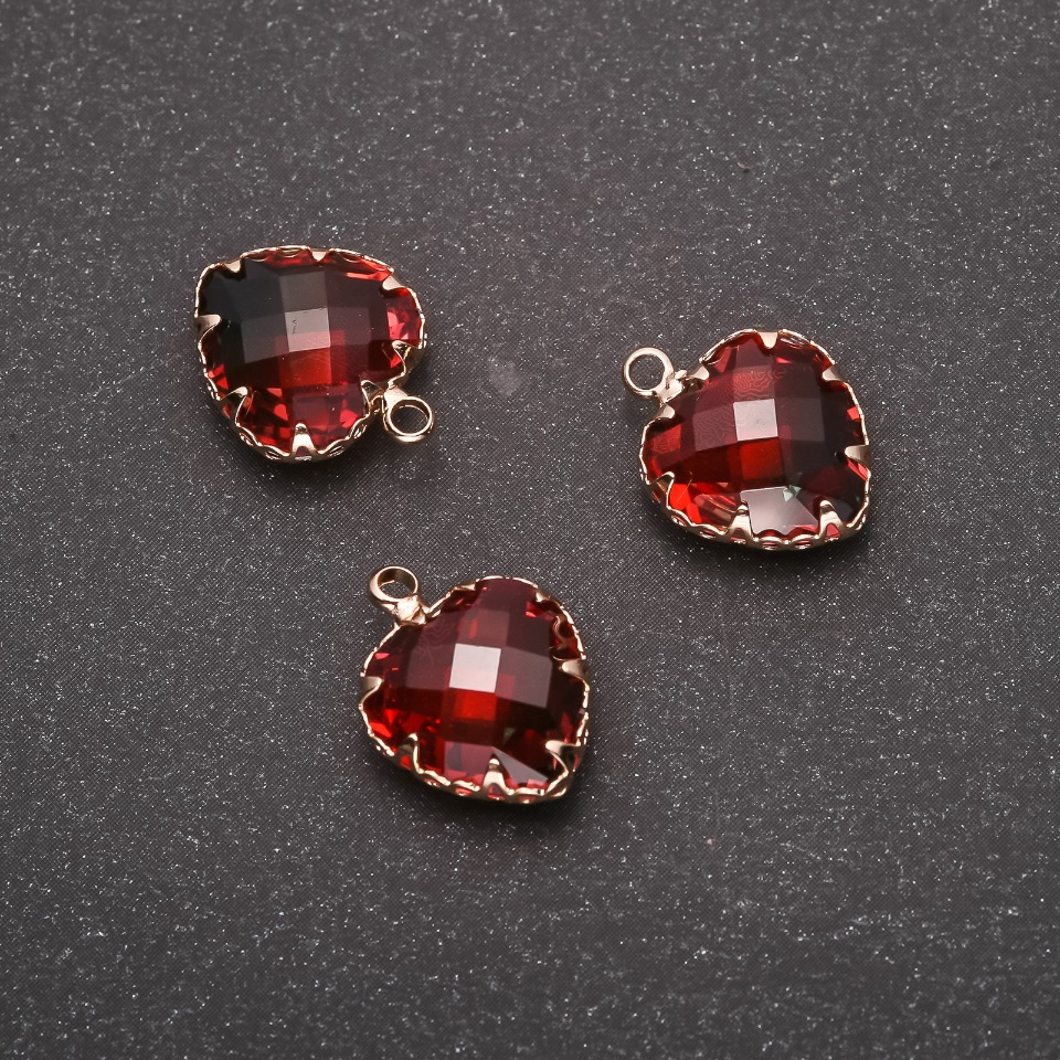 Підвіска "Серце" Червоно-зелений колір, золотиста оправа 12х15мм