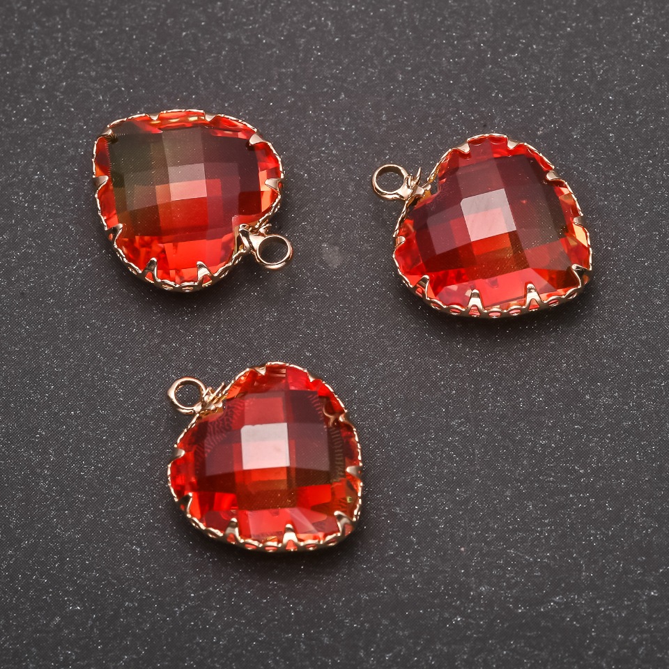 Підвіска "Серце" Помаранчево-жовтий колір, золотиста оправа 16х20мм