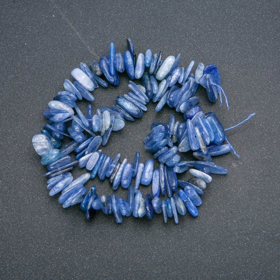 Kyanite beads, natural stone chip «Needle» shape, diameter 18×3 mm, length 40 cm +/- on thread