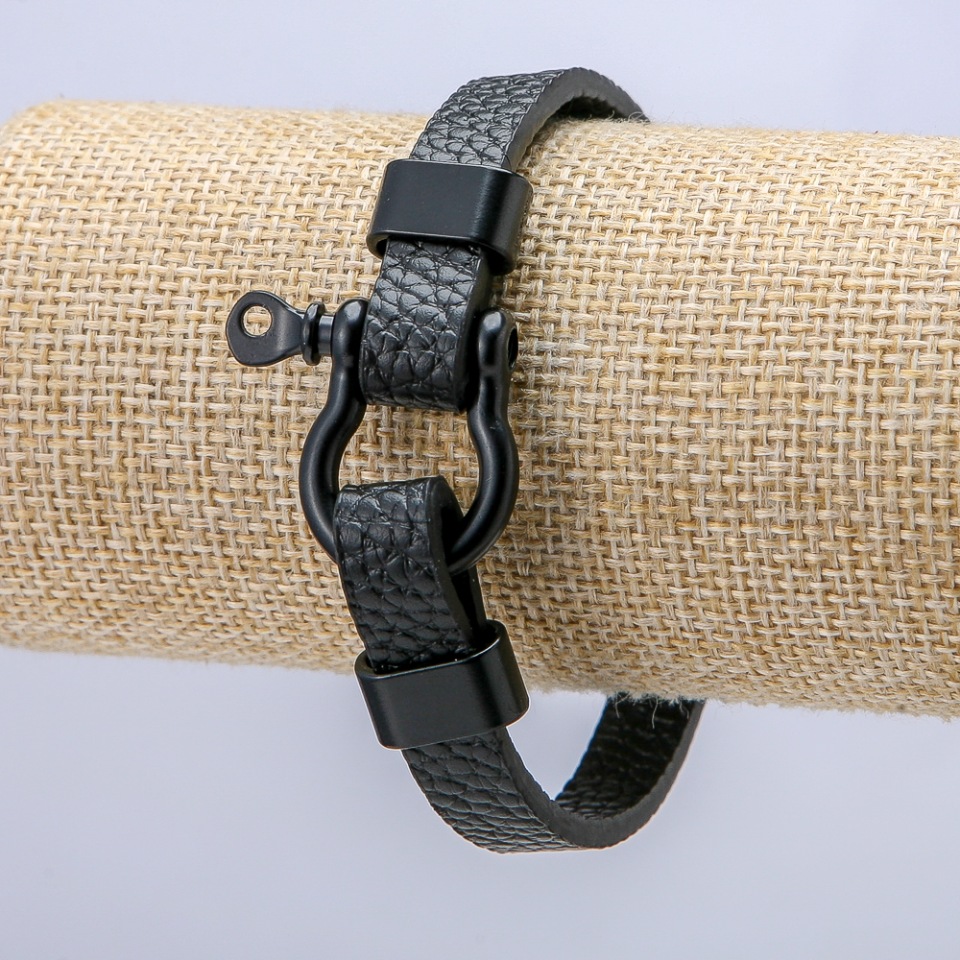 Men's bracelet-belt in black eco-leather, thickness 9.5 mm, length 22 cm