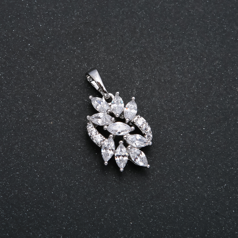 Pendant Xuping rhodium-plated with white crystals, diameter 22x12 mm +