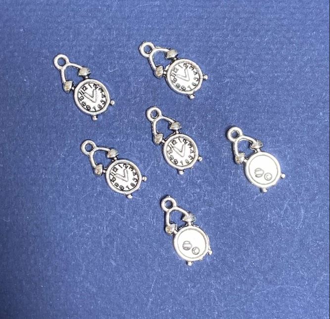Pendant Finding 'Alarm Clock' - Silver Metal Color - Pack 20 g ± 20 pcs